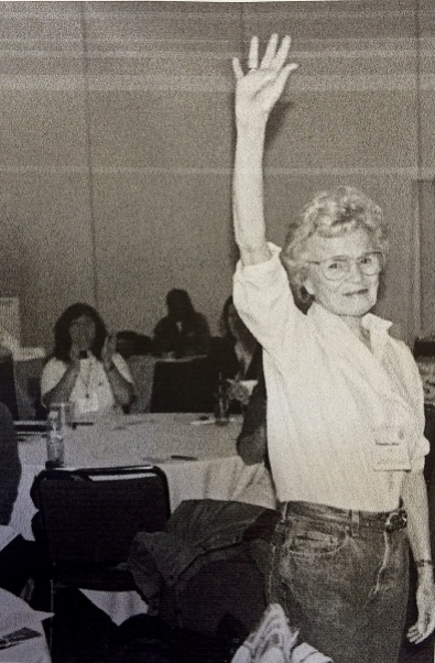Acknowledging her fans at a tradeswomen conference, 1980s